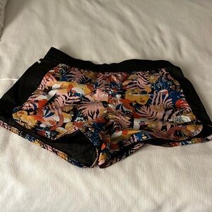 NWT North Face Hydrenaline Short M